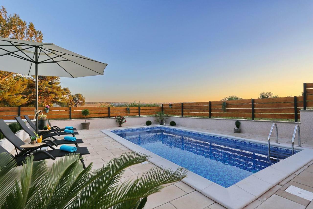 珀塞达耶Punta Garden Pool House别墅 外观 照片